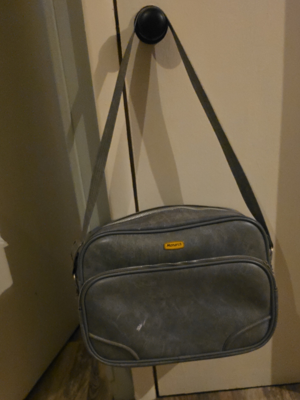 Men's Gray Crossbody Shoulder Bag